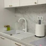 Honey Nook 3 Minutes From The Center 아파트 포즈난