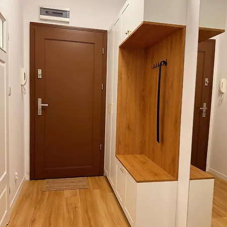 Honey Nook 3 Minutes From The Center Poznań