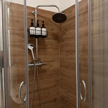 Lägenhet Honey Nook 3 Minutes From The Center Poznań