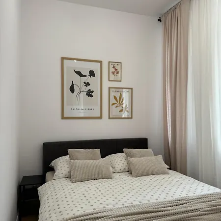 Apartament Honey Nook 3 Minutes From The Center