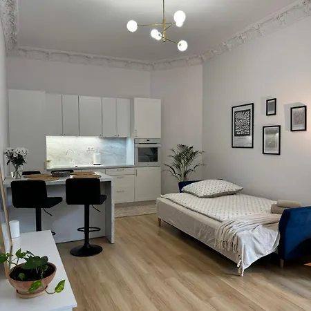 Honey Nook 3 Minutes From The Center * Poznań