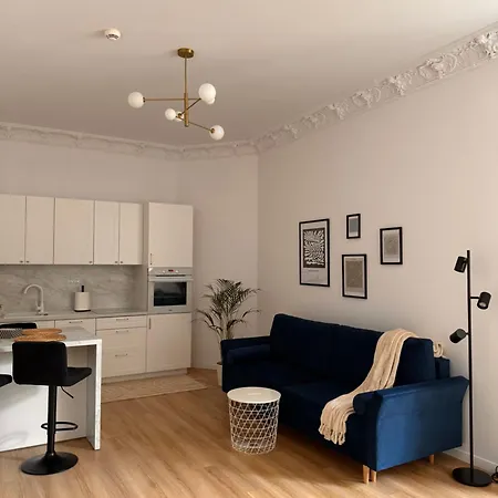 Honey Nook 3 Minutes From The Center Lägenhet